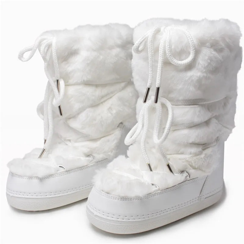 2000s White Fur Boots