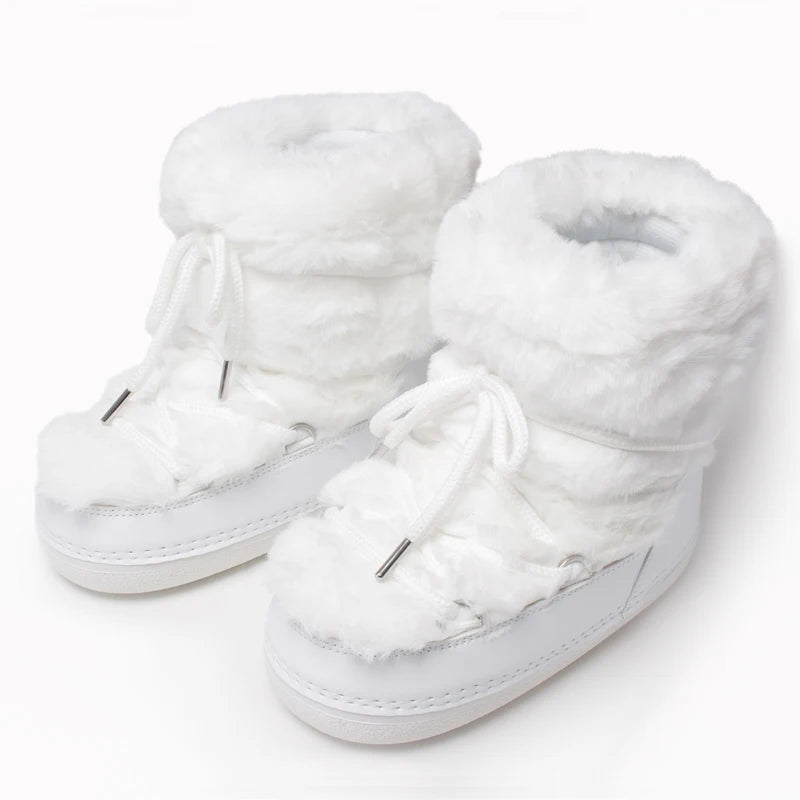 2000s White Fur Boots