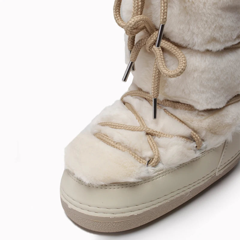 2000s Beige Fur Boots